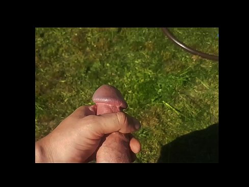 ❤️ Warm hottie laat haar pienk poesie naai en kom met 'n spuit in 'n somertuin ❤ Gehaltepornografie by porn af.assay-define-smartlink.ru ☑